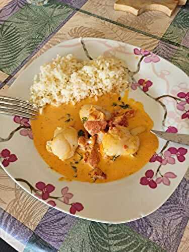 COQUILLES SAINT JACQUES A LA TOMATE