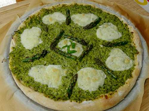 Pizza aux Asperges