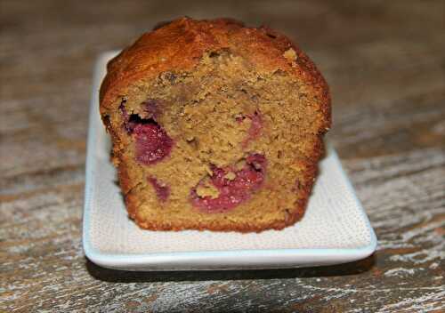 Cake aux framboises pistache IG bas à la farine fiberpasta