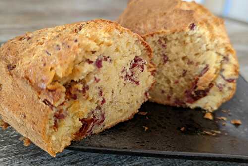 Cake salé au mascarpone, viande de grison et tomates séchées  IG bas