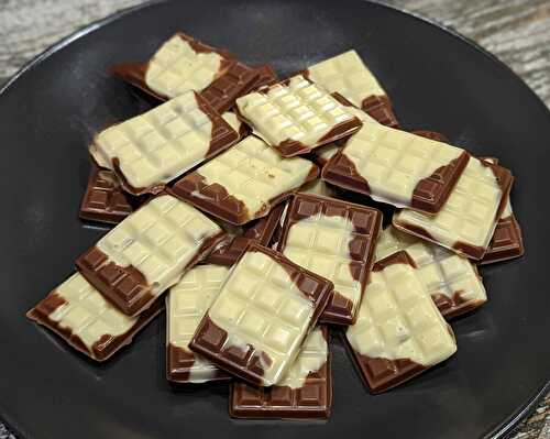 Mini plaques de chocolat marbrées