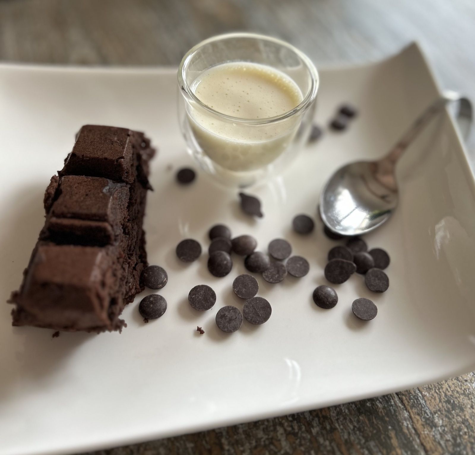 Brownie surprise et sa crème anglaise IG bas