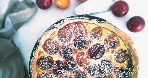 THERMOMIX : Tarte Abricots Quetsches sur lit d'amandes