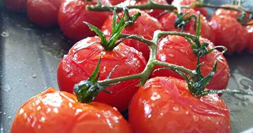 Tomates cerises sur grappe semi - confites 