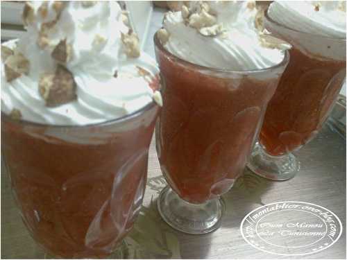 Coupes de fraises à la chantilly: