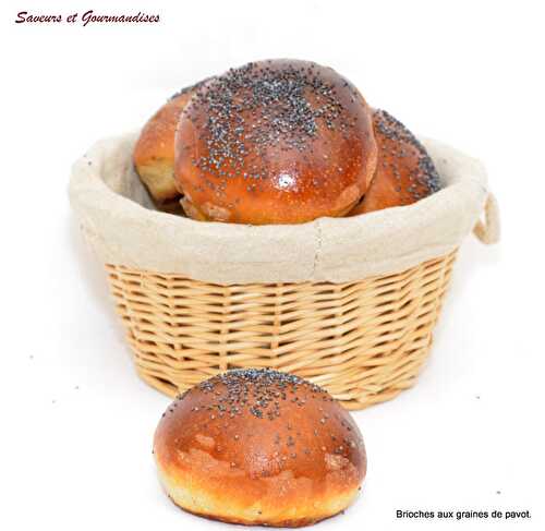 Brioches aux graines de pavot.