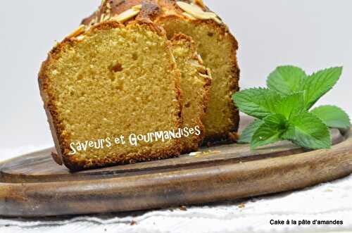 Cake à la Pâte d'Amandes et à la Fleur d'Oranger.