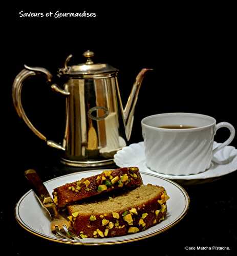   Cake au Matcha et Pistaches.