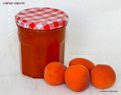 Confiture d'abricots à la badiane.