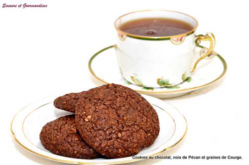Cookies au chocolat, noix de Pécan et graines de Courge.