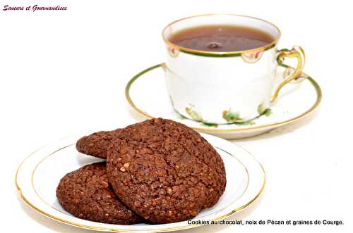 Cookies au chocolat, noix de Pécan et graines de Courge.