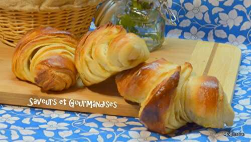 Croissants au Lait Fermenté.