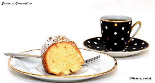 Gâteau au Yaourt, version italienne de Nigella.