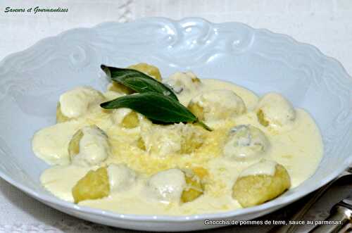 Gnocchis de pommes de terre à la crème de Parmigiano Reggiano.