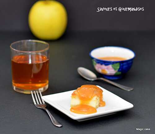 Magic Cake et son Coulis de Caramel au cidre ou jus de pommes.