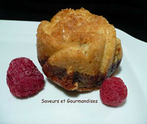 Muffins marbrés à la framboise.