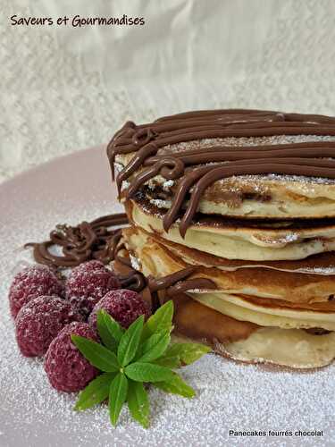 Pancakes fourrés chocolat.