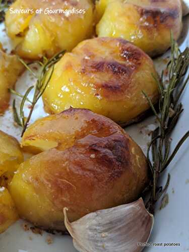Perfect roast potatoes  de Jamie Oliver ( pommes de terre rôties parfaites).