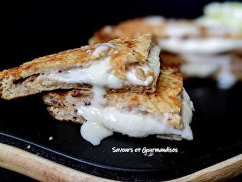 Mozzarella in carrozza. Mozzarella en sandwich.