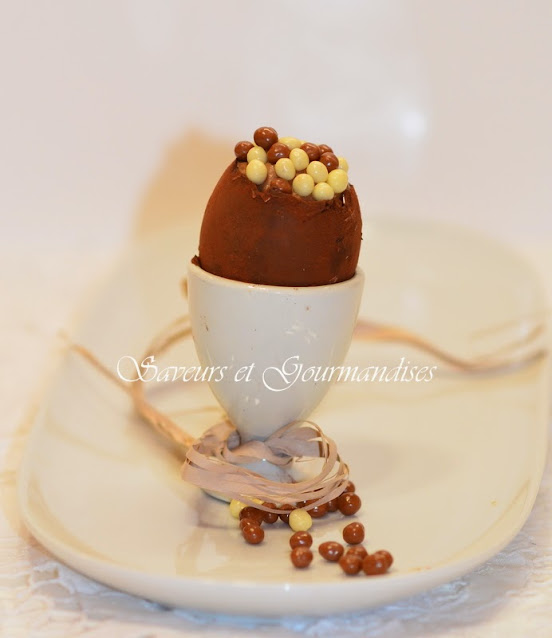 Œufs de Pâques en chocolat fourrés à la mousse mascarpone