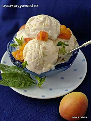 Glace à l’abricot sans sorbetière