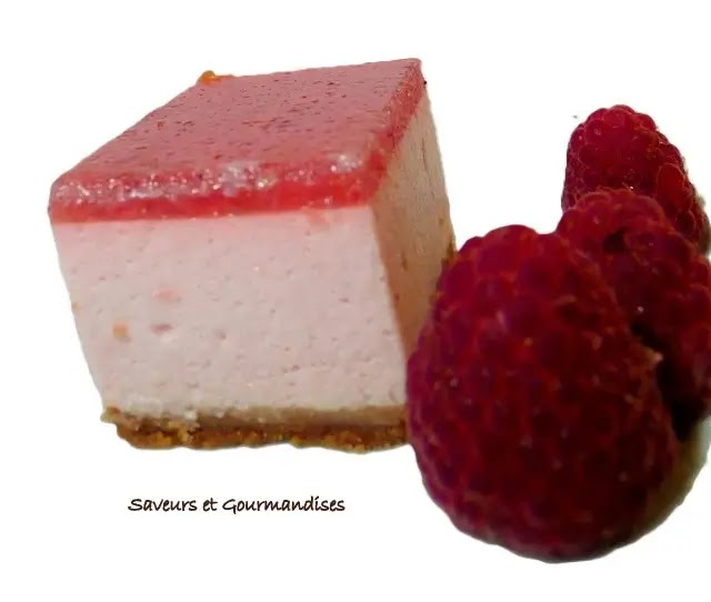 Mini-Bavarois aux Framboises sur Croûte de Spéculoos