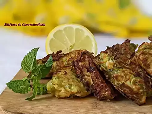 Beignets de courgettes à la grecque (Kolokithokeftedes)