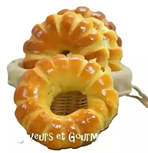 Brioches à la semoule moelleuses et dorées