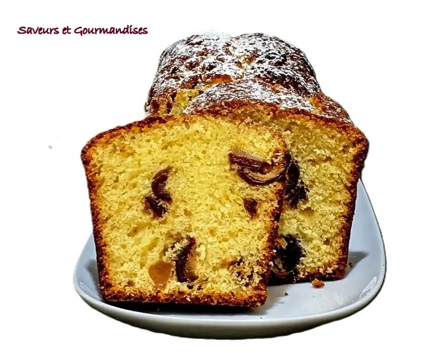 Gâteau au yaourt aux dattes