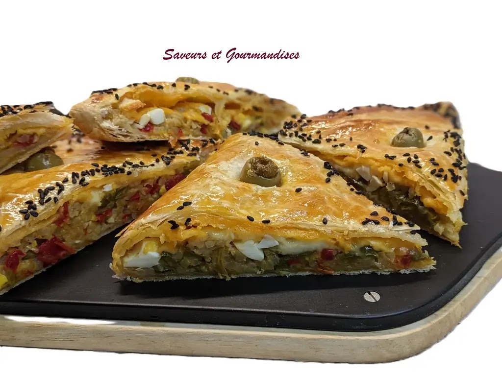 Feuilleté gourmand aux poivrons, riz et œufs