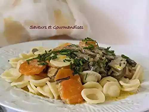 Carottes et champignons à la crème parfumée