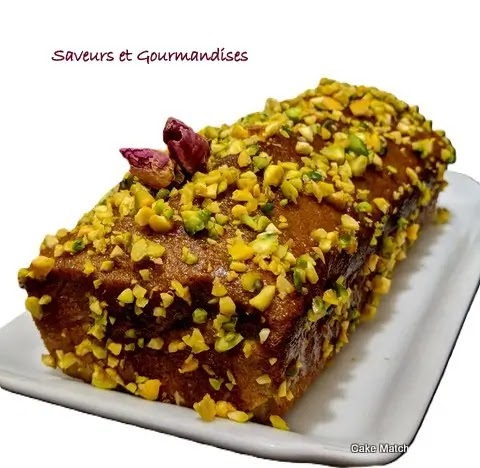 Cake au matcha et pistaches