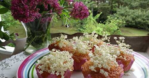 MUFFINS AUX FLEURS DE SUREAU