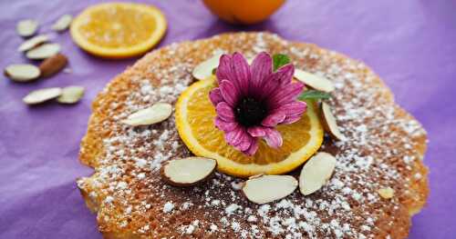 GÂTEAU À L’ORANGE ET AUX AMANDES