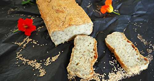 PAIN SANS GLUTEN AU QUINOA ET AUX GRAINES DE CHIA