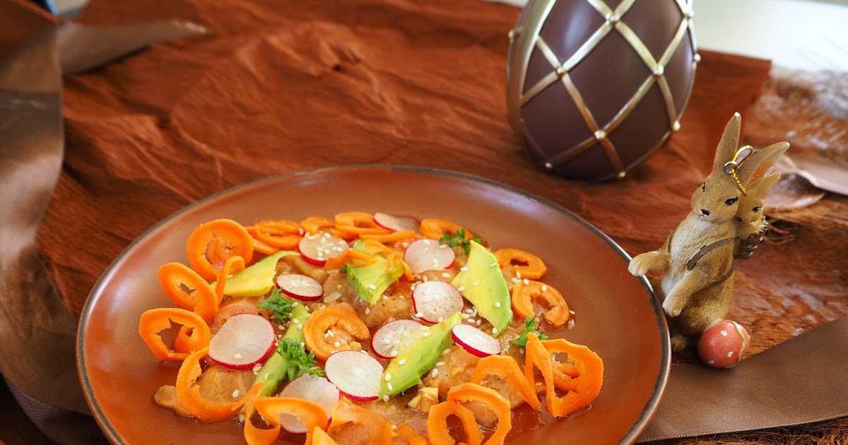 CARAPACCIO DE SAUMON AUX CAROTTES, RADIS ET AVOCAT 