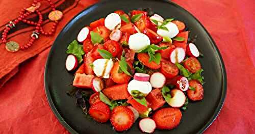 SALADE D’ÉTÉ ROUGE ET BLANCHE