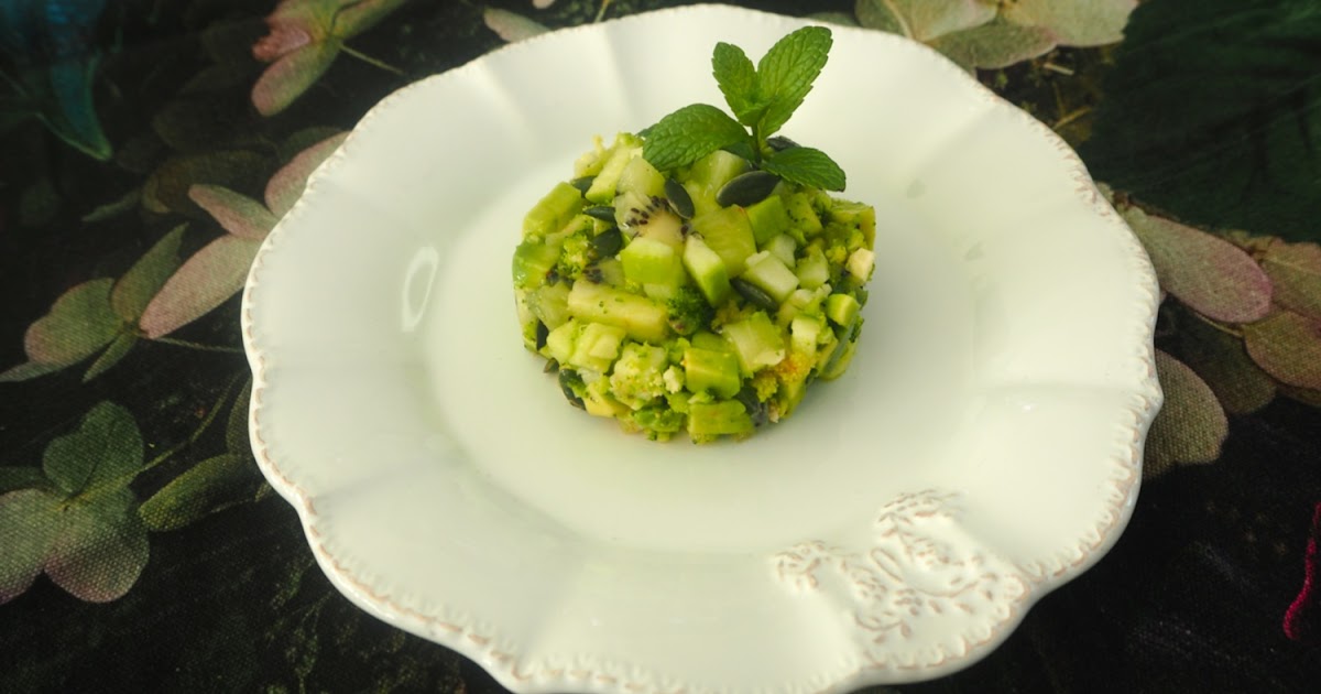 TARTARE DE BROCOLI, AVOCAT ET KIWI 