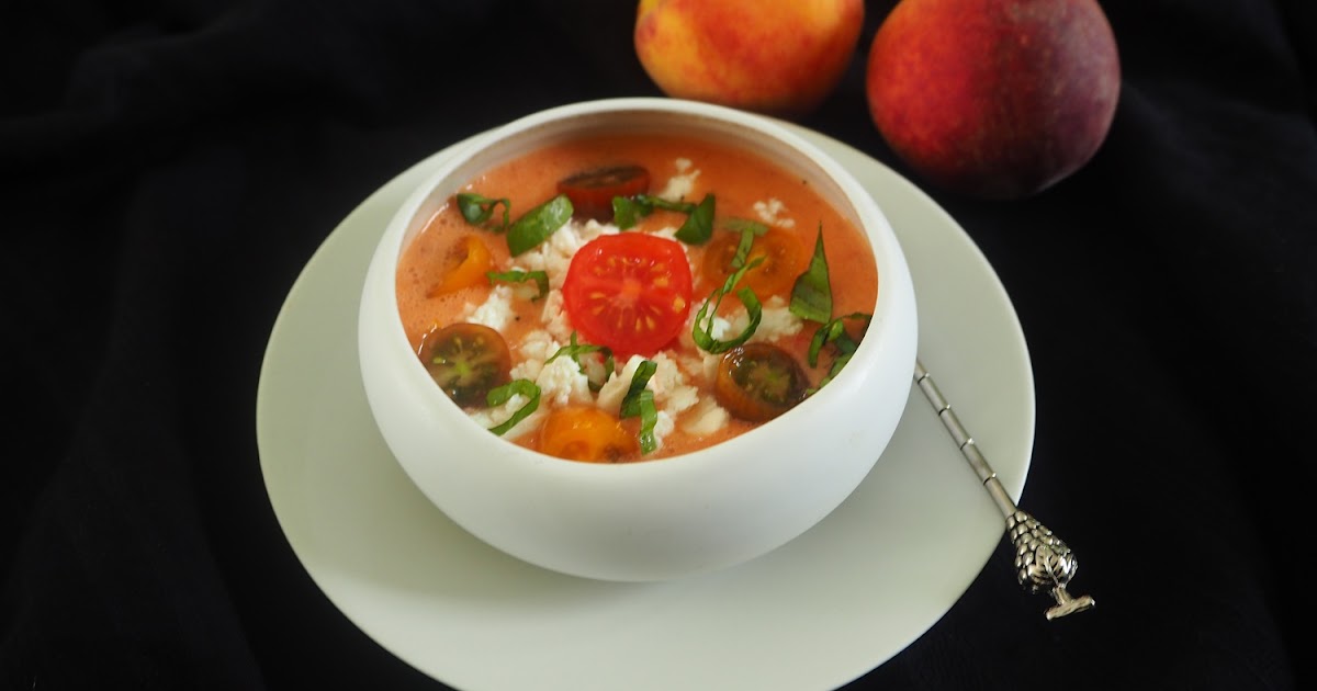GASPACHO TOMATES, PȆCHES, FETA ET BASILIC
