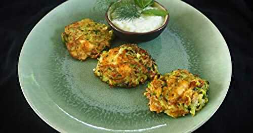 CROQUETTES DE COURGETTES ET TZATZIKI