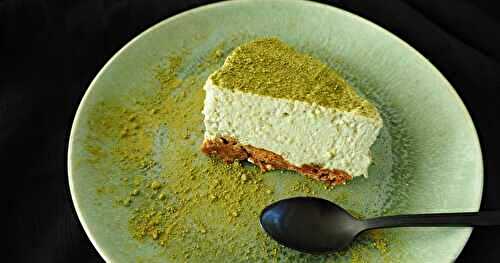 CHEESECAKE AU THÉ MATCHA, CITRON ET SPÉCULOOS