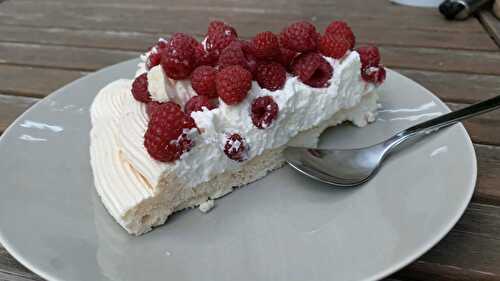 Pavlova aux framboises du jardin