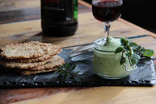 [Apéro] Chantilly de petits pois – mascarpone et ses tuiles salées au sésame