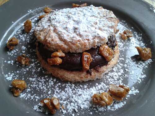 Burger au chocolat et cacahuètes caramelisées