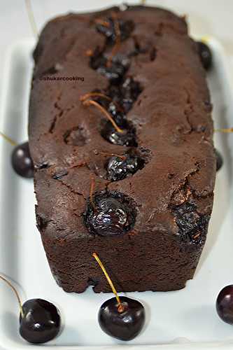 Cake au chocolat et cerises