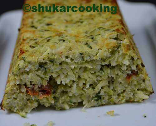 Cake de riz aux courgettes et aux tomates séchées