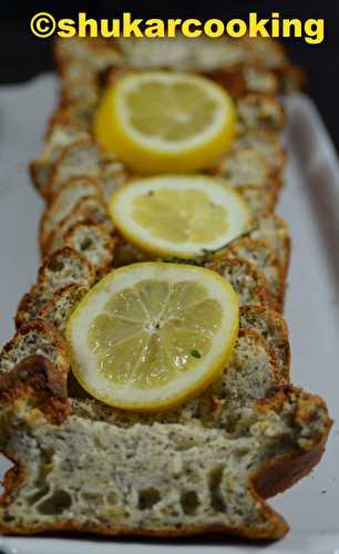 Cake léger au citron et thym citron, sans sucre, sans matières grasse