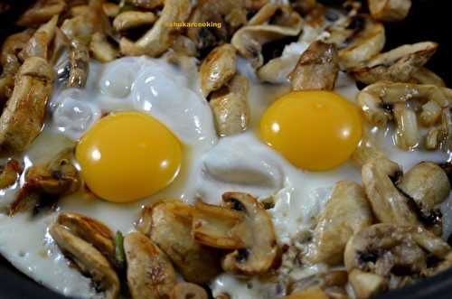 Champignons œuf en miroir au beurre de truffe blanche