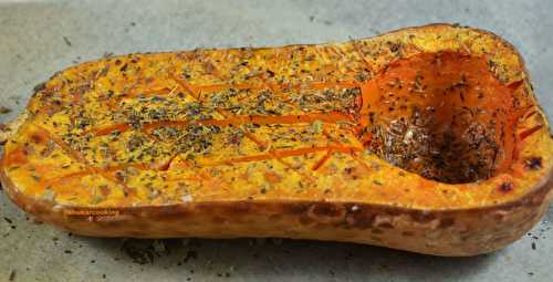 Courge butternut rôti aux herbes et huile parfumée à la truffe blanche