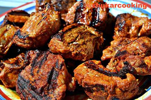 Filet mignon de porc au barbecue mariné au paprika